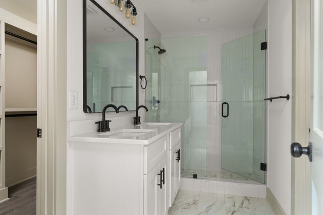 500 Lanier Dr, Madison, TN 37115