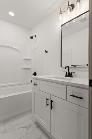 500 Lanier Dr, Madison, TN 37115