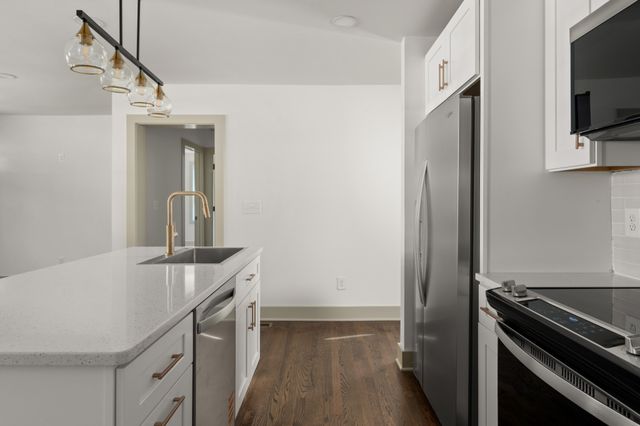 500 Lanier Dr, Madison, TN 37115