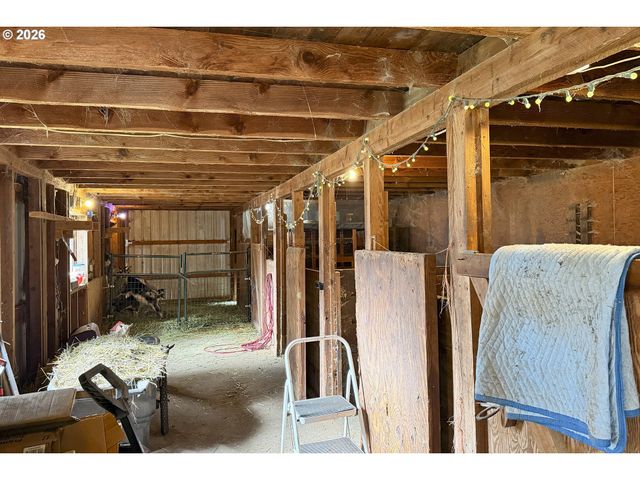 26840 S SKINNER Rd, Estacada, OR 97023