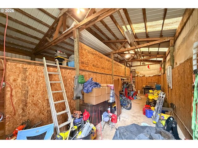 26840 S SKINNER Rd, Estacada, OR 97023