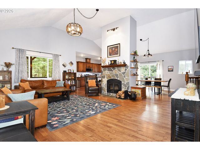 26840 S SKINNER Rd, Estacada, OR 97023