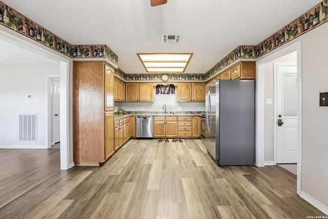 8416 Fm 541, Stockdale, TX 78160