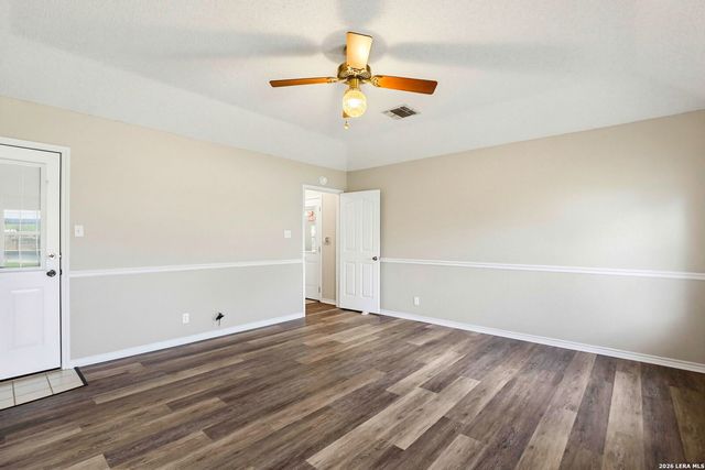 8416 Fm 541, Stockdale, TX 78160