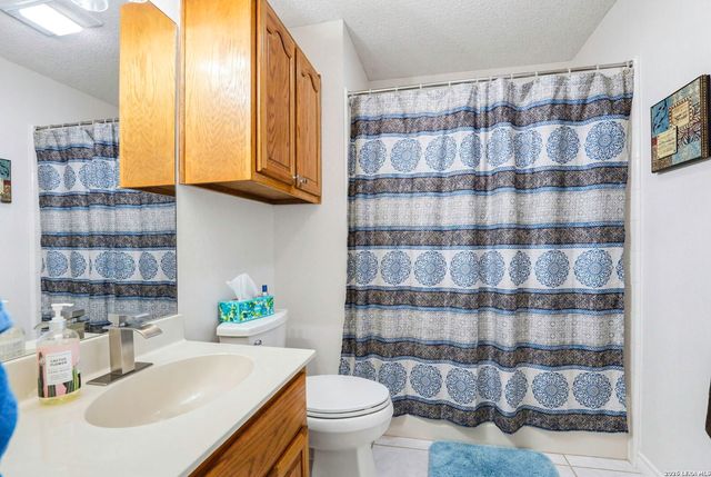 8416 Fm 541, Stockdale, TX 78160