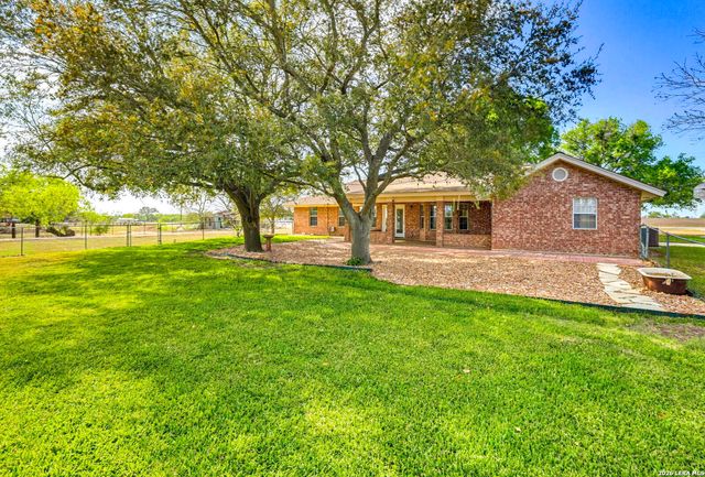 8416 Fm 541, Stockdale, TX 78160