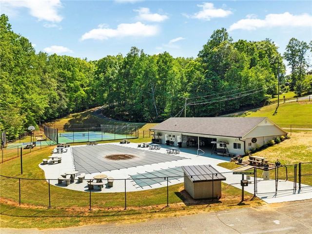 6144 Cardinal Drive, Gainesville, GA 30506