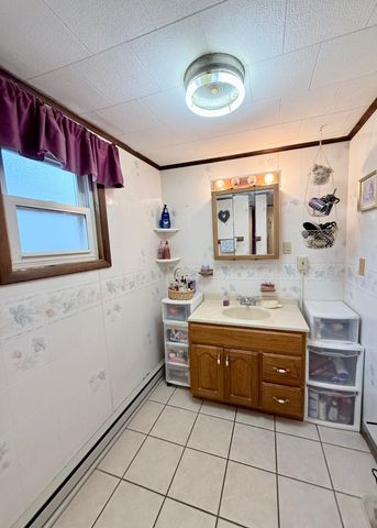 6 South Platt Street, Plattsburgh, NY 12901