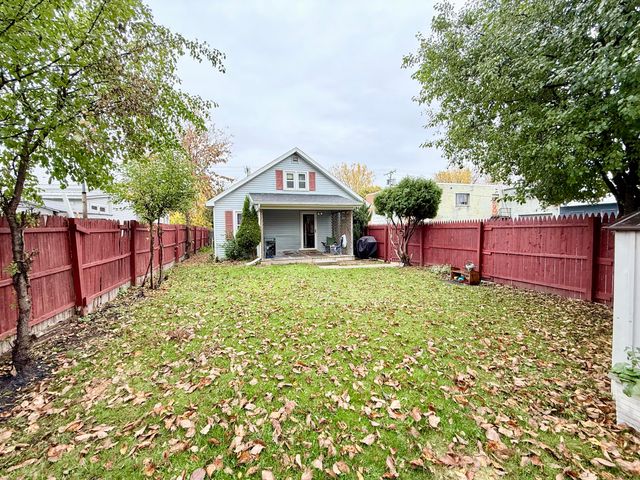 6 South Platt Street, Plattsburgh, NY 12901