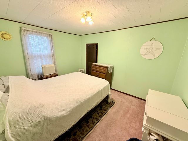 6 South Platt Street, Plattsburgh, NY 12901