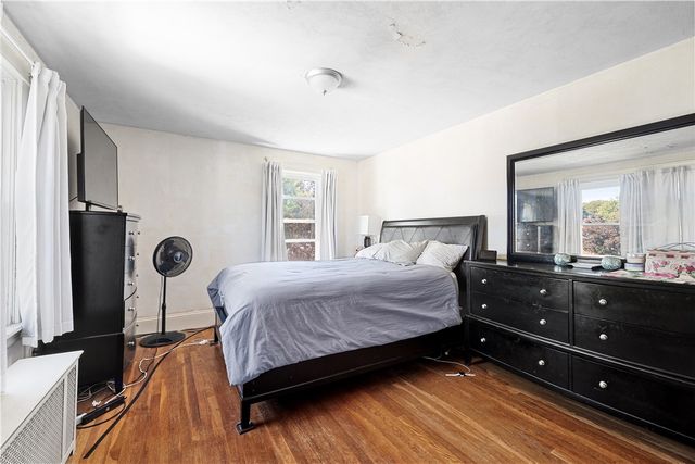 153 Lyndon Road, Cranston, RI 02905