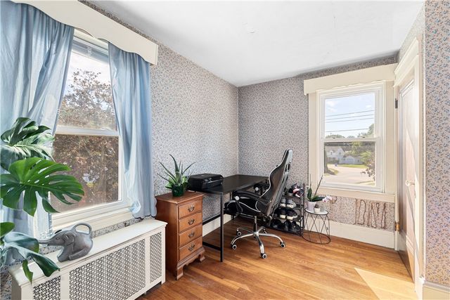 153 Lyndon Road, Cranston, RI 02905