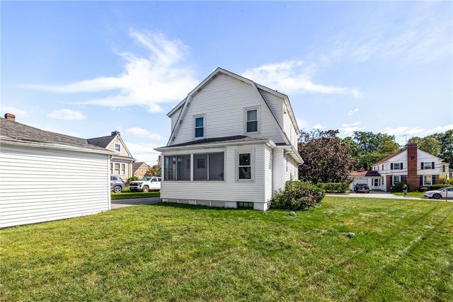 153 Lyndon Road, Cranston, RI 02905