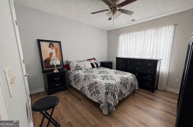 1221 Creek Crossing Drive, Mcdonough, GA 30252