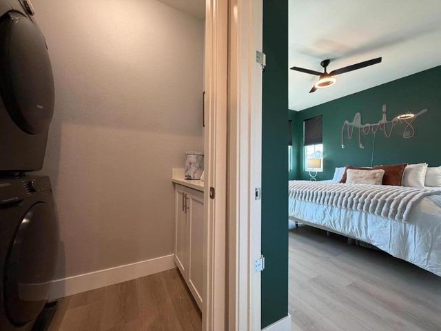 641 Savi Drive 104, Corona, CA 92878