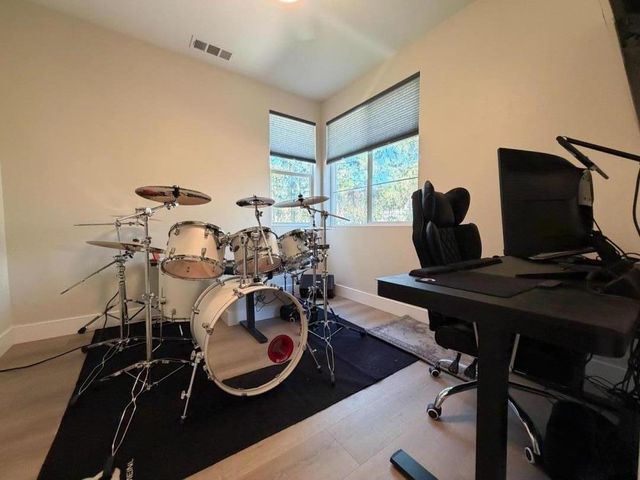 641 Savi Drive 104, Corona, CA 92878