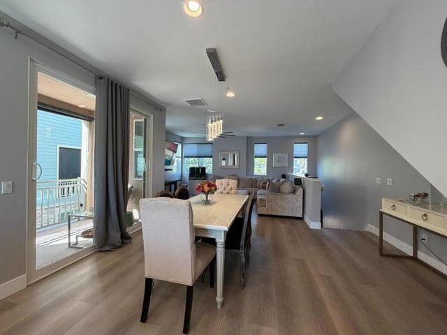 641 Savi Drive 104, Corona, CA 92878