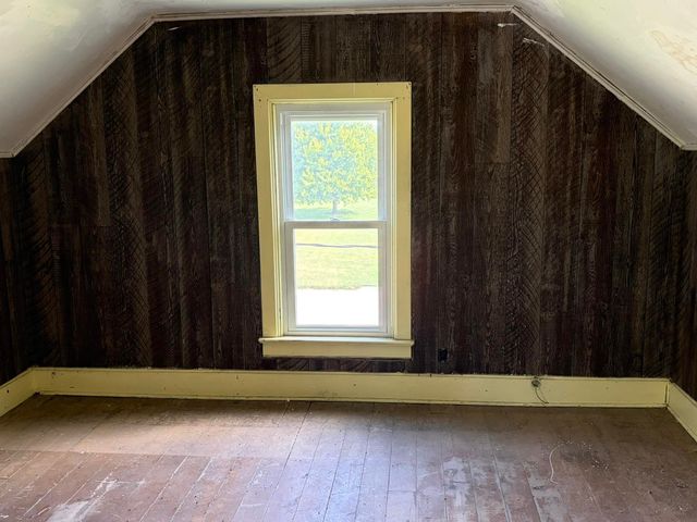 402 Douglas Avenue, Ackley, IA 50601