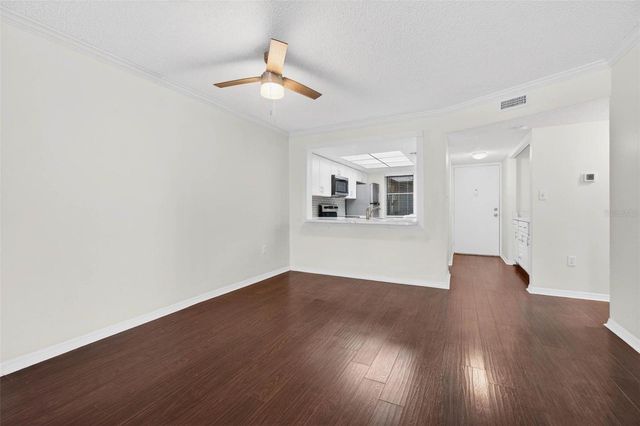 90 S HIGHLAND AVENUE 102, Tarpon Springs, FL 34689