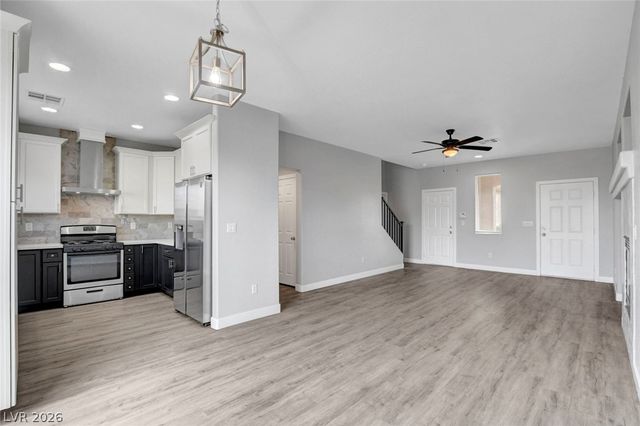 6732 Fort Benton Road, Las Vegas, NV 89122