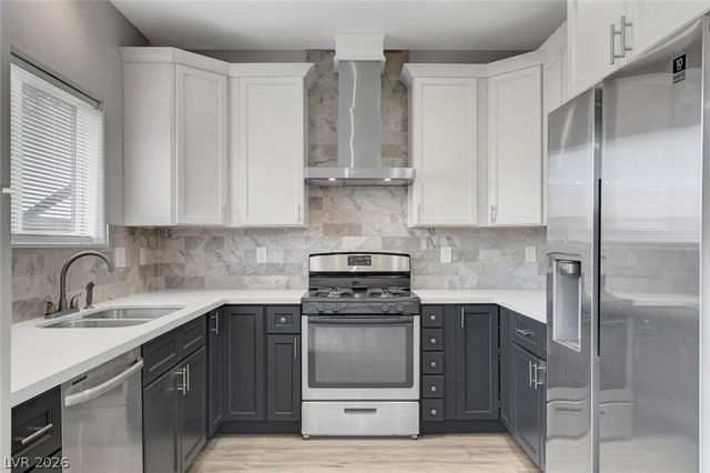 6732 Fort Benton Road, Las Vegas, NV 89122