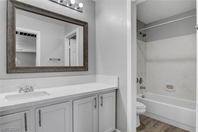 6732 Fort Benton Road, Las Vegas, NV 89122