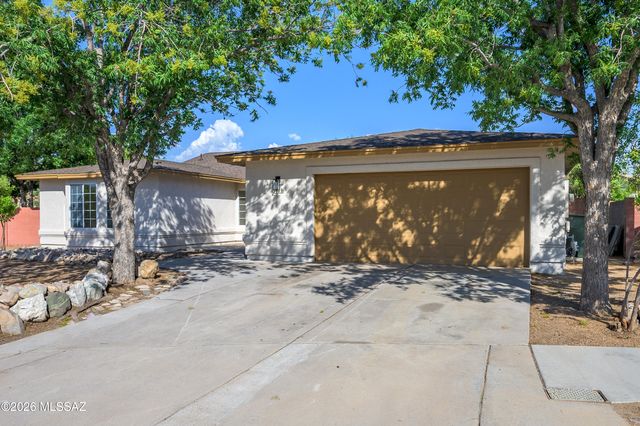 9810 E Stonehaven Way, Tucson, AZ 85747