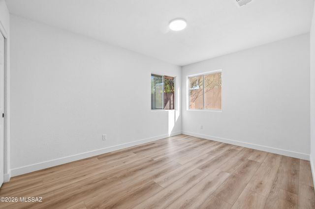 9810 E Stonehaven Way, Tucson, AZ 85747