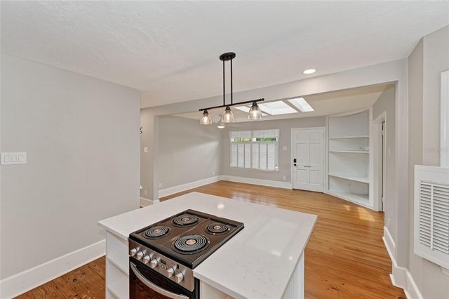 1010 VIRGINIA DRIVE, Sarasota, FL 34234