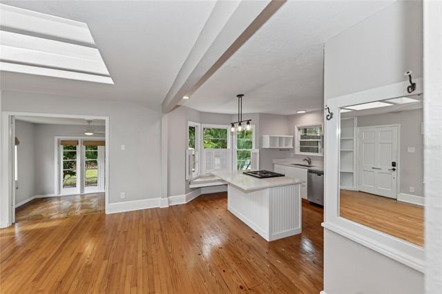 1010 VIRGINIA DRIVE, Sarasota, FL 34234