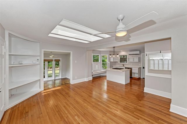 1010 VIRGINIA DRIVE, Sarasota, FL 34234