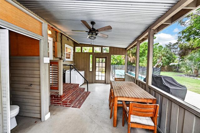 1010 VIRGINIA DRIVE, Sarasota, FL 34234