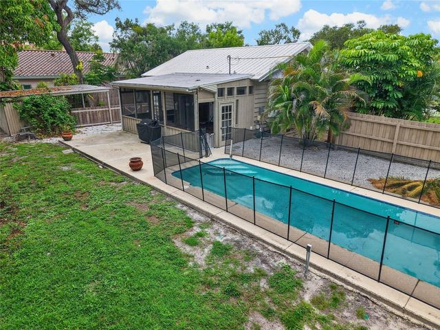 1010 VIRGINIA DRIVE, Sarasota, FL 34234