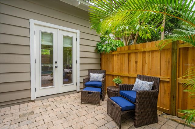1010 VIRGINIA DRIVE, Sarasota, FL 34234