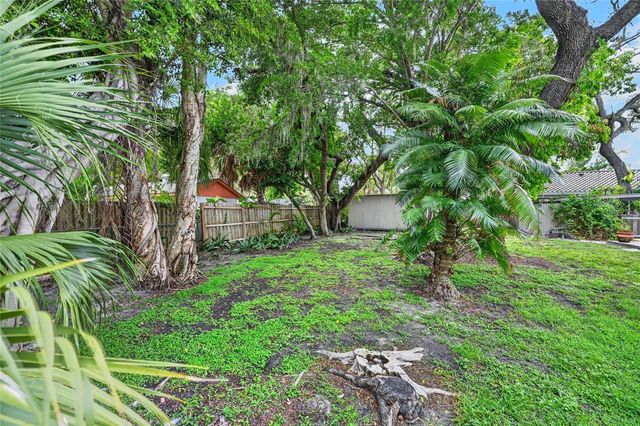1010 VIRGINIA DRIVE, Sarasota, FL 34234