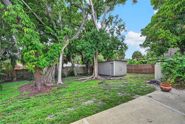 1010 VIRGINIA DRIVE, Sarasota, FL 34234