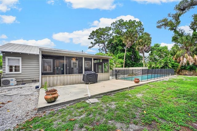 1010 VIRGINIA DRIVE, Sarasota, FL 34234
