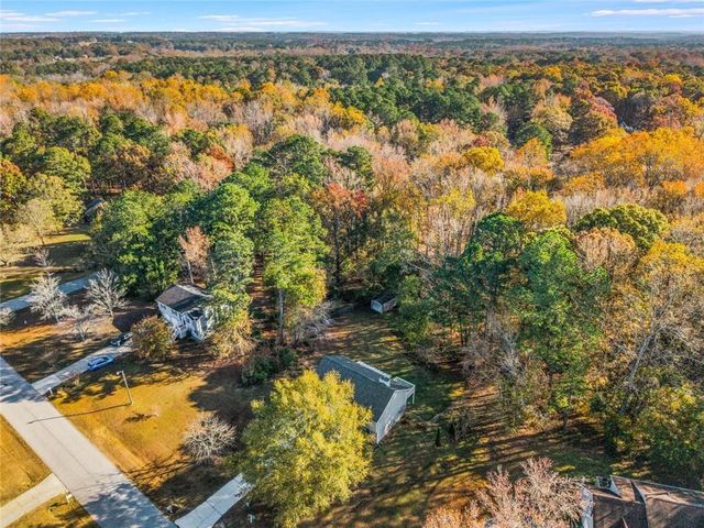 3580 Brookview Drive, Loganville, GA 30052