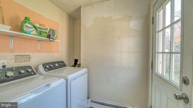 61 LEITZ BLVD, Tuckerton, NJ 08087