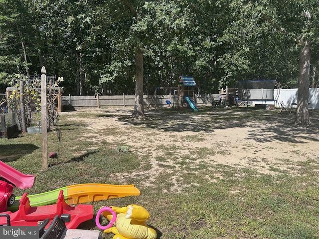 61 LEITZ BLVD, Tuckerton, NJ 08087