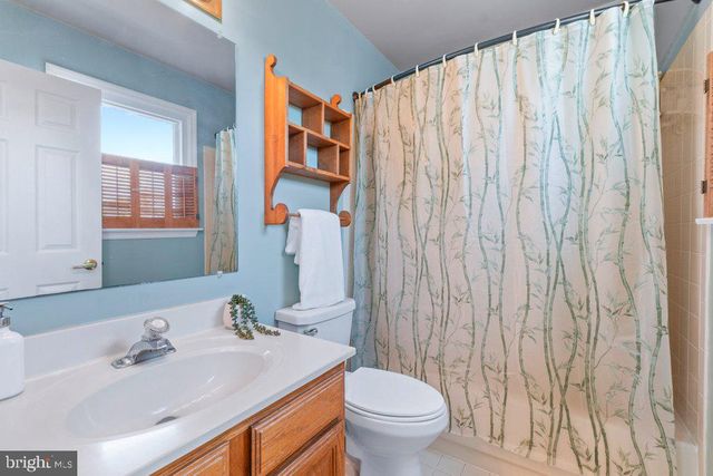 4426 CAMELLIA RD, Baltimore, MD 21236