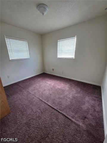1507 Markdale ST E, Lehigh Acres, FL 33936