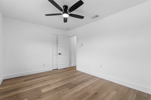518 N M L King Jr Boulevard, Grand Prairie, TX 75050