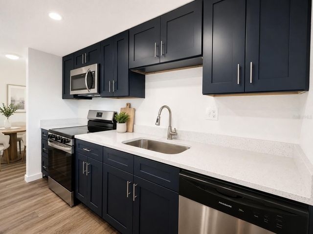 855 N VILLAGE DRIVE N 101, St Petersburg, FL 33716