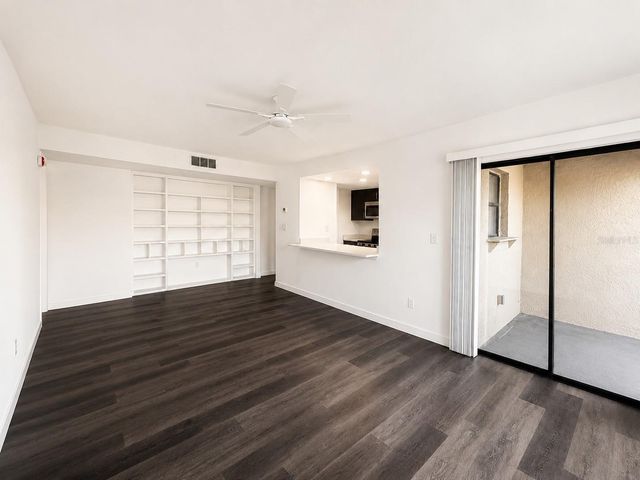 855 N VILLAGE DRIVE N 101, St Petersburg, FL 33716