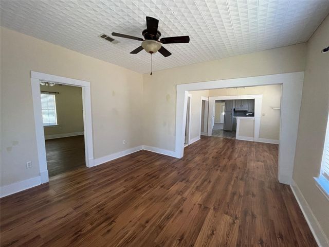 3105 Indiana Street, Baytown, TX 77520