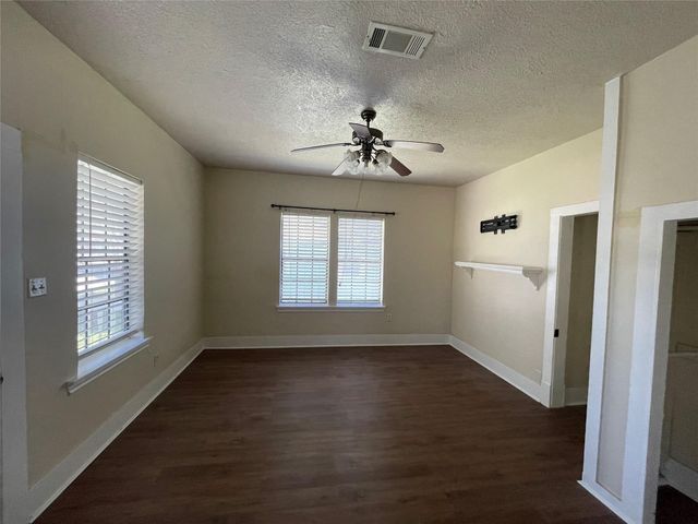 3105 Indiana Street, Baytown, TX 77520