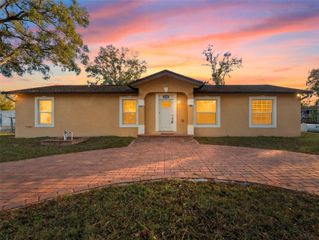 5104 TIMBERLAN STREET, Tampa, FL 33624