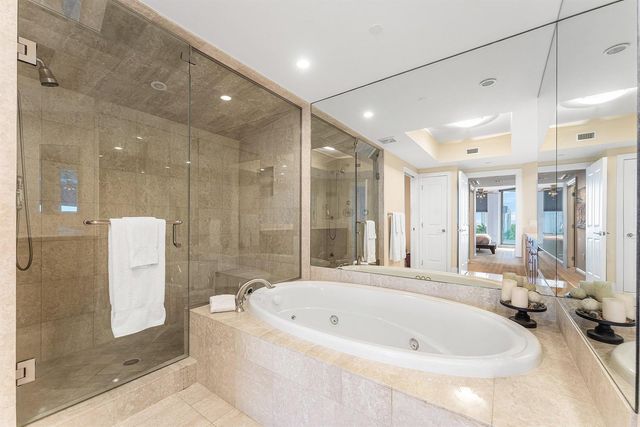6000 Island Boulevard 604, Aventura, FL 33160