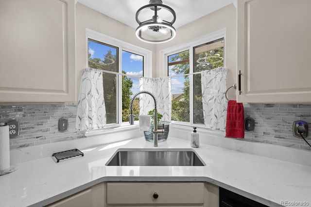 10994 W 85th Place, Arvada, CO 80005